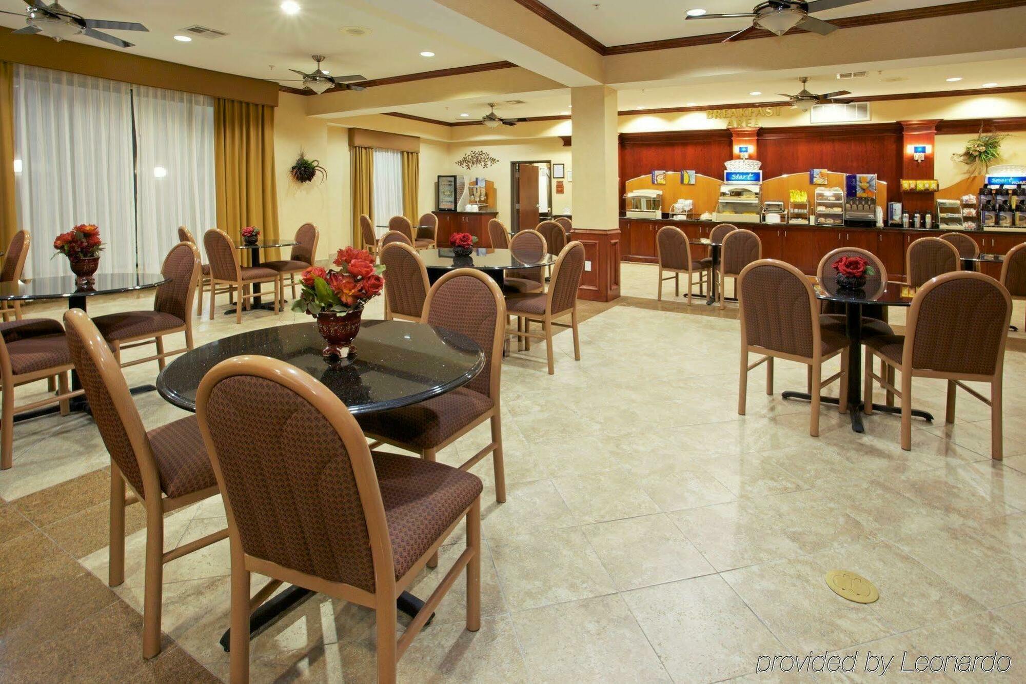 Holiday Inn Express & Suites Houston East By Ihg Ngoại thất bức ảnh